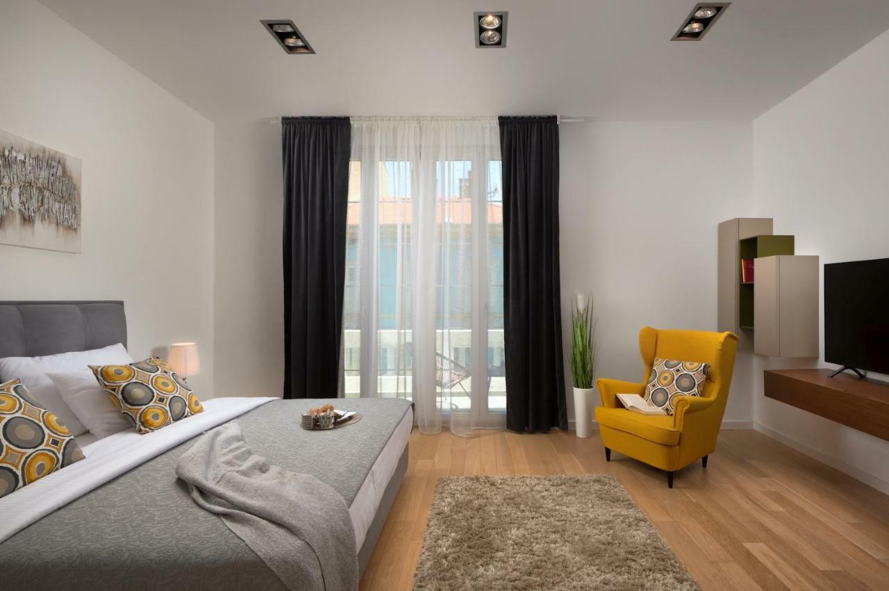 Carducci Apartment - Center 普拉 外观 照片
