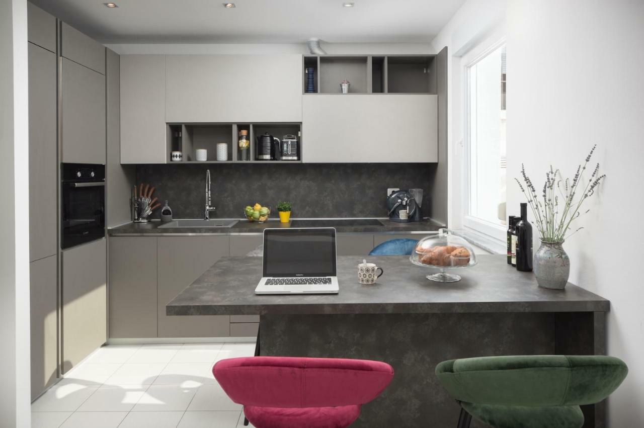 Carducci Apartment - Center 普拉 外观 照片